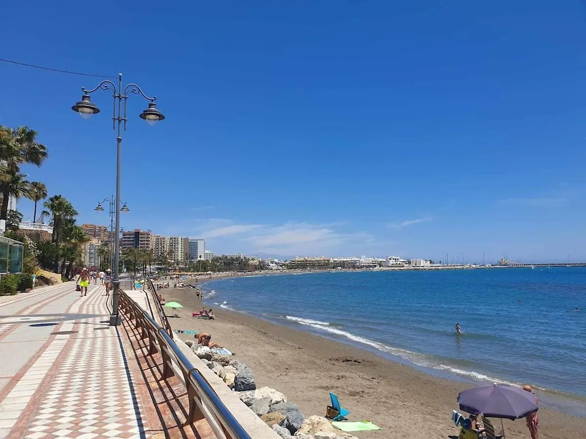 797 Holiday Rentals- Amplio Estudio En Puerto Marina Benalmadena 0*,