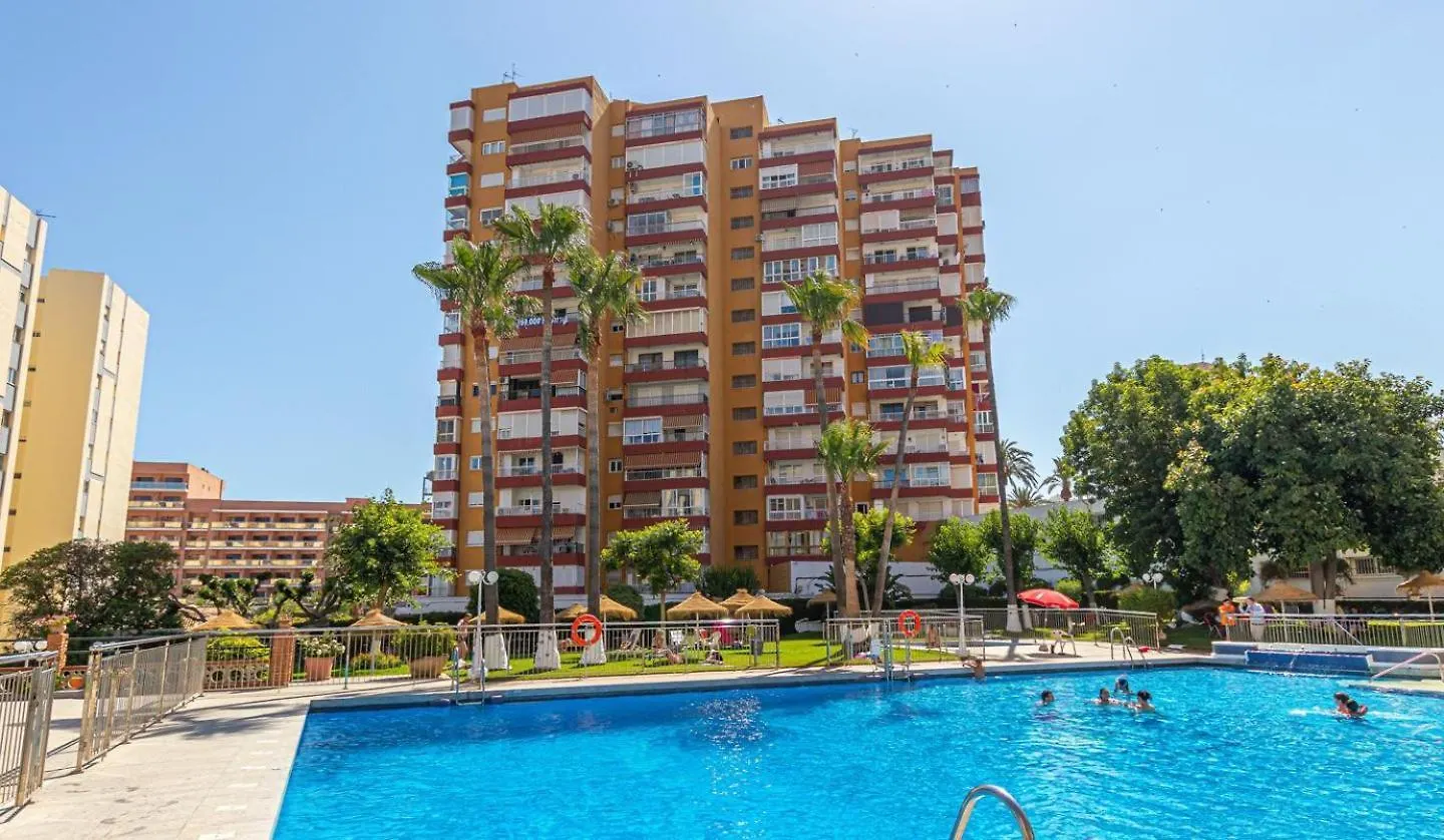 797 Holiday Rentals- Amplio Estudio En Puerto Marina Benalmadena Apartment
